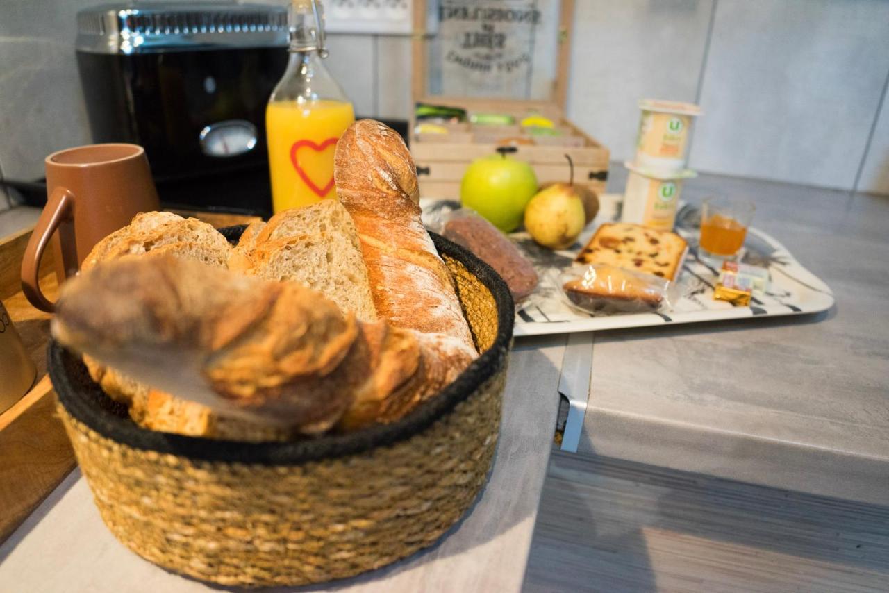 Love Suites & Spa "Le Loft" Avec Jacuzzi Privatif Medis Luaran gambar